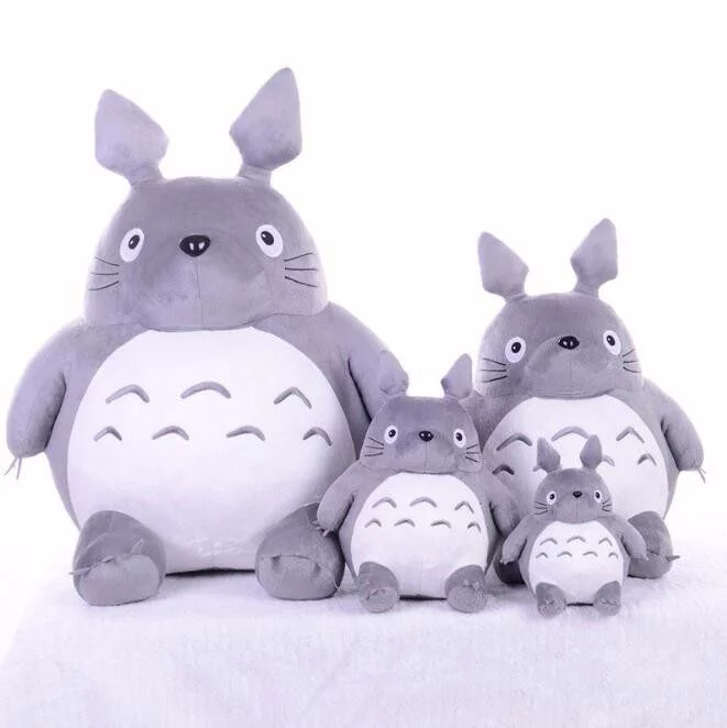 Meu vizinho Totoro Plush, um companheiro mágico para todas as idades