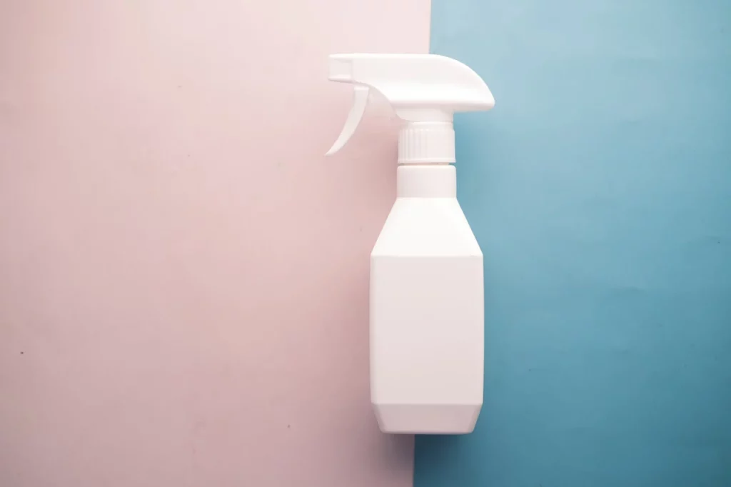 ¿Qué es el spray desinfectante para ropa?